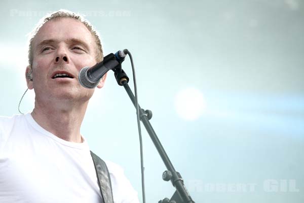 BELLE AND SEBASTIAN - 2013-08-23 - SAINT CLOUD - Domaine National - Grande Scene - 